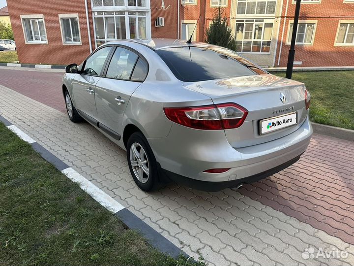 Renault Fluence 1.6 МТ, 2013, 220 000 км