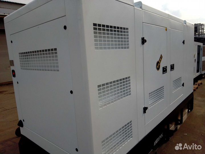 Дизельный генератор 350кВт в кожухе электростанция