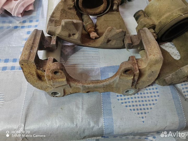 Суппорт передний opel astra g