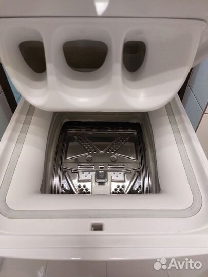 Стиральная машина Bosch classixx 6 верт. загр. 6кг