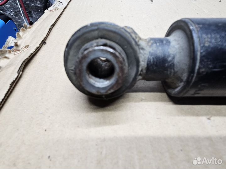 Амортизатор задний Мерседес GLK 204