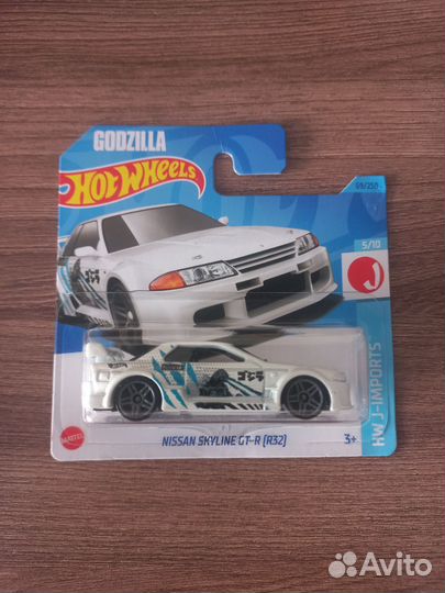 Hot wheels Nissan skyline GT-R запак