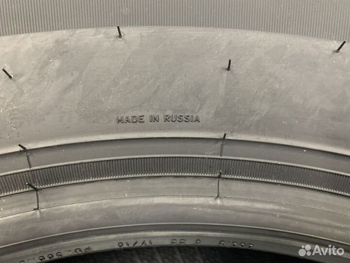 Pirelli Formula Ice 215/70 R16 100T