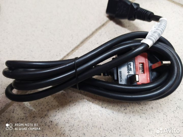 Сетевой и USB-кабель для подключения оргтехники