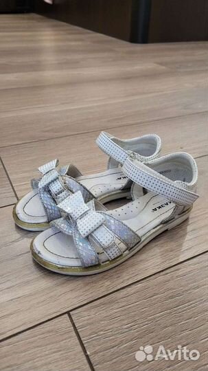 Босоножки для девочки