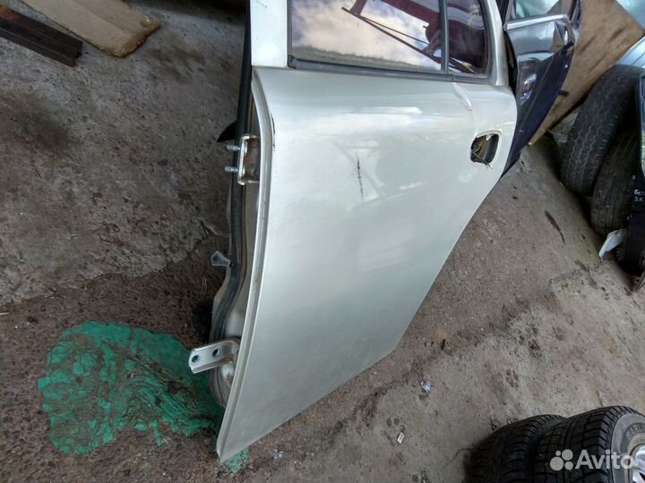 Дверь задняя левая faw vita фав вита