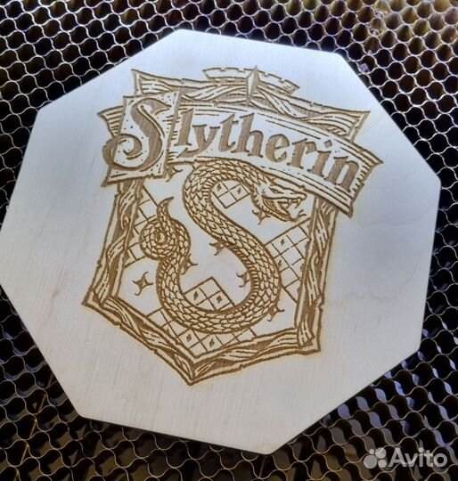 Коробка подарочная деревянная