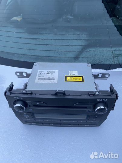 Продам оригинальную магнитолу на toyota corolla