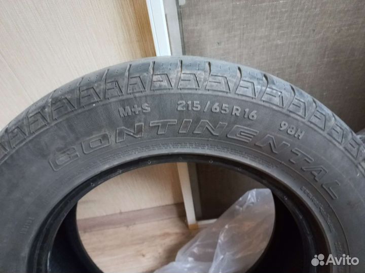 Continental ContiCrossContact LX 215/65 R16 98H