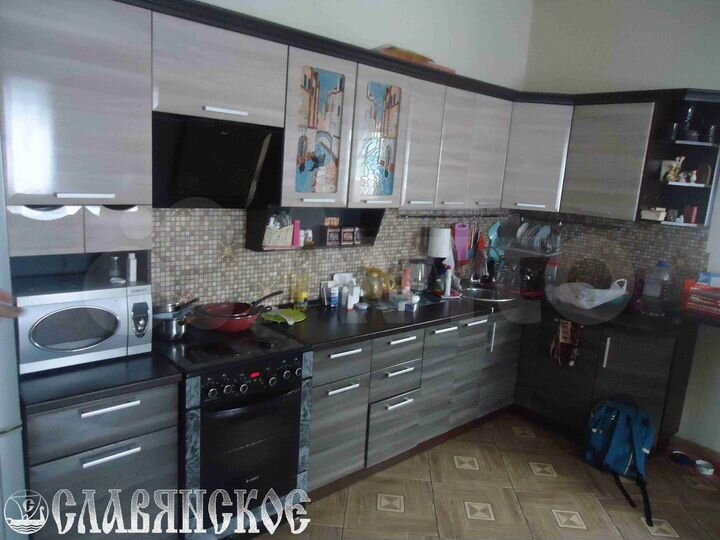 Дом 288 м² на участке 8 сот.