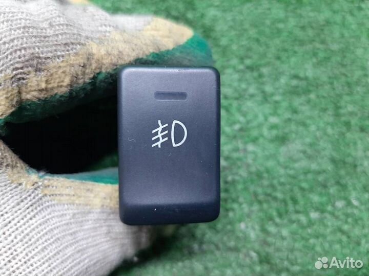 Кнопка противотуманных фар Subaru Forester SG/S11