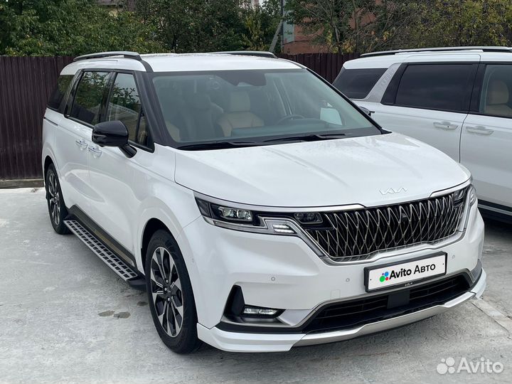 Kia Carnival 2.2 AT, 2022, 16 200 км