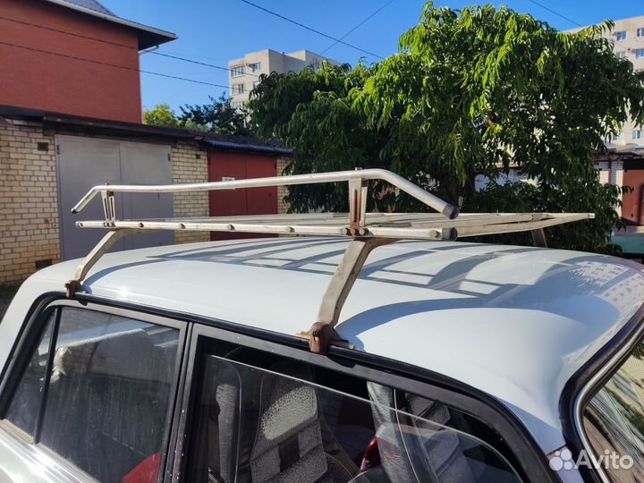 Багажник на крышу