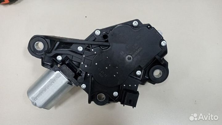 Моторчик стеклоочистителя заднего стекла