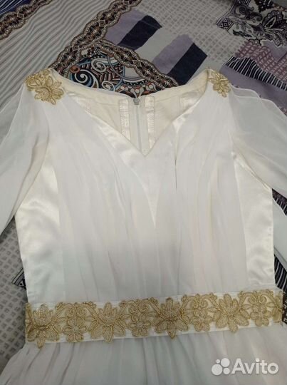 Нарядное платье