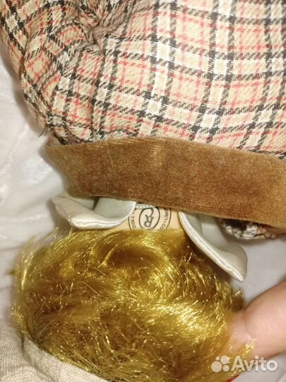 Кукла фарфоровая коллекционная