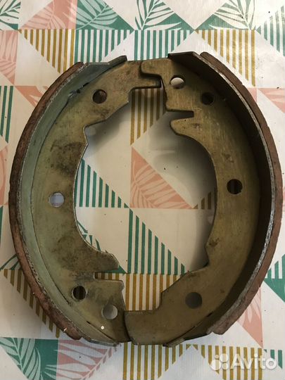 Тормозные колодки заз 1102 Таврия одна пара