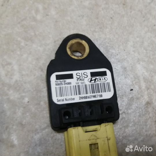 Датчик airbag Kia Ceed 1 ED 2007-2012