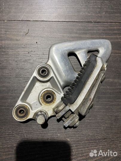 Левый кронштейн для suzuki hayabusa gsx1300r 03