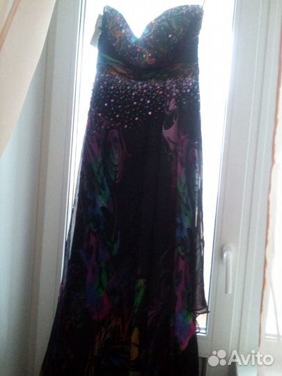 Платье праздничное в пол новое
