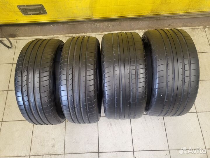 Goodyear Eagle F1 Asymmetric 3 245/40 R19 и 275/35 R19 100Y