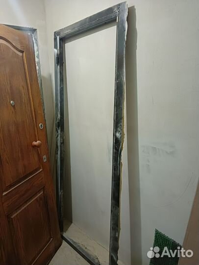 Дверь входная металлическая