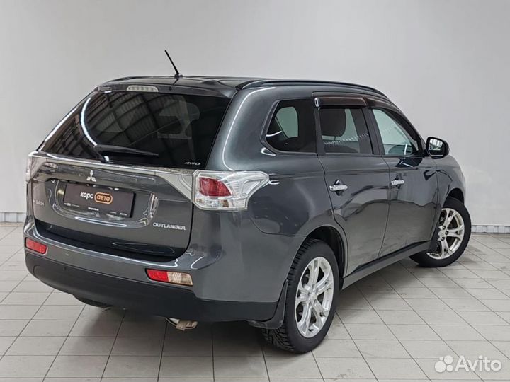 Mitsubishi Outlander 2.4 CVT, 2012, 177 810 км