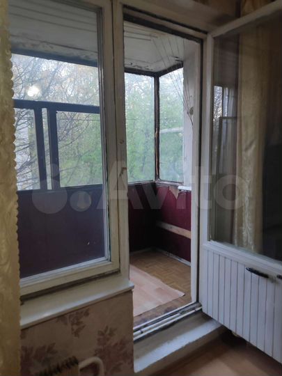 Комната 11 м² в 3-к., 2/9 эт.