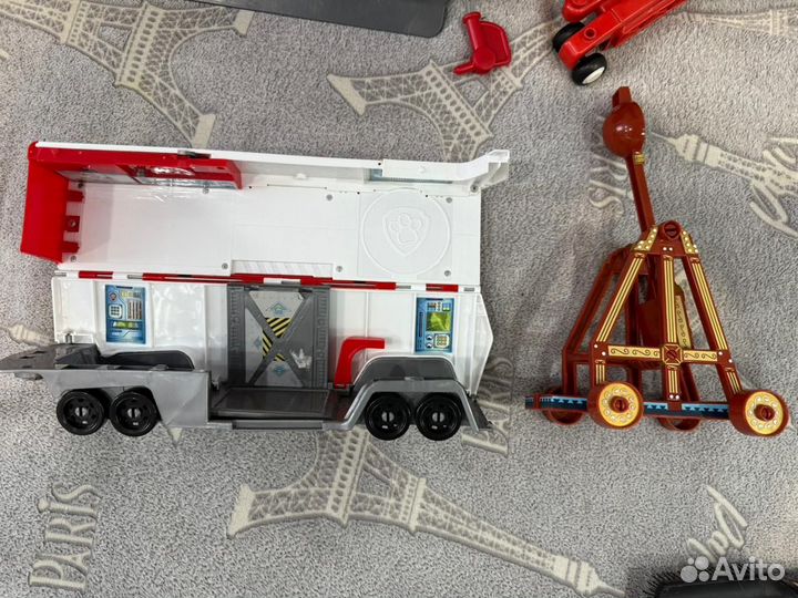 Гараж/парковка IKEA + кран и машинки