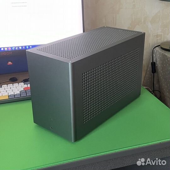 SFF корпус Aklla A4 Pro с поддержкой водянки 240мм