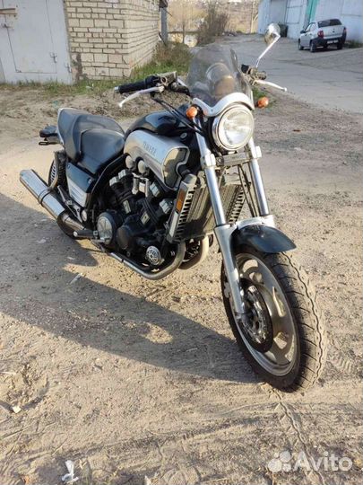 Jamaha vmax 1200
