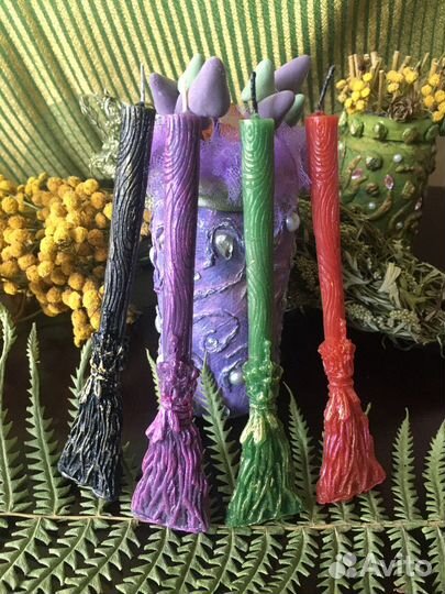 Ведьмина метла свеча