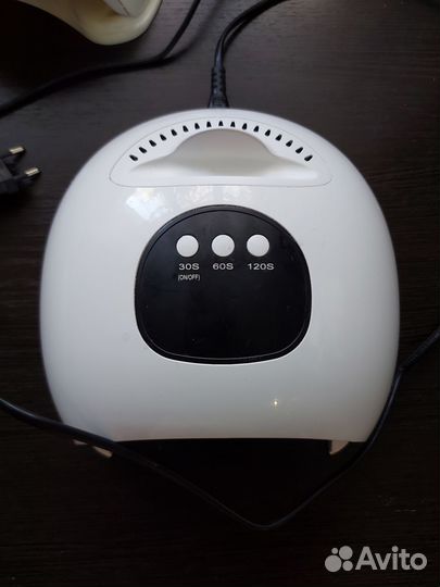 Лампа для маникюра