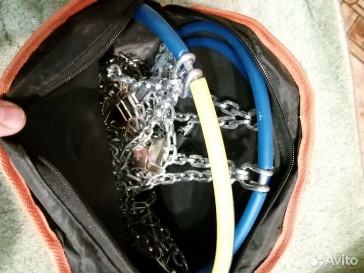 Цепи противоскольжения на колеса