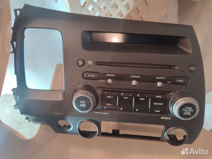 Штатная магнитола хонда цивик 4d