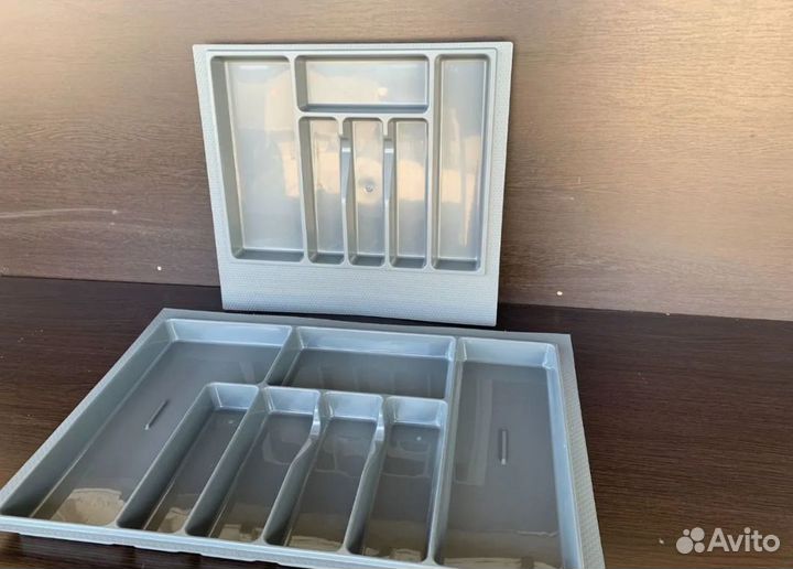 Лоток для столовых приборов