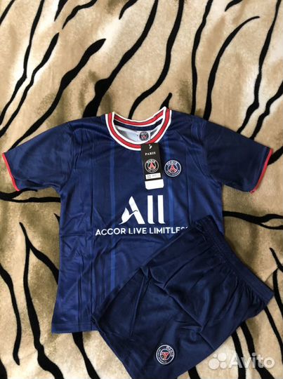 Футбольные формы псж Мбаппе