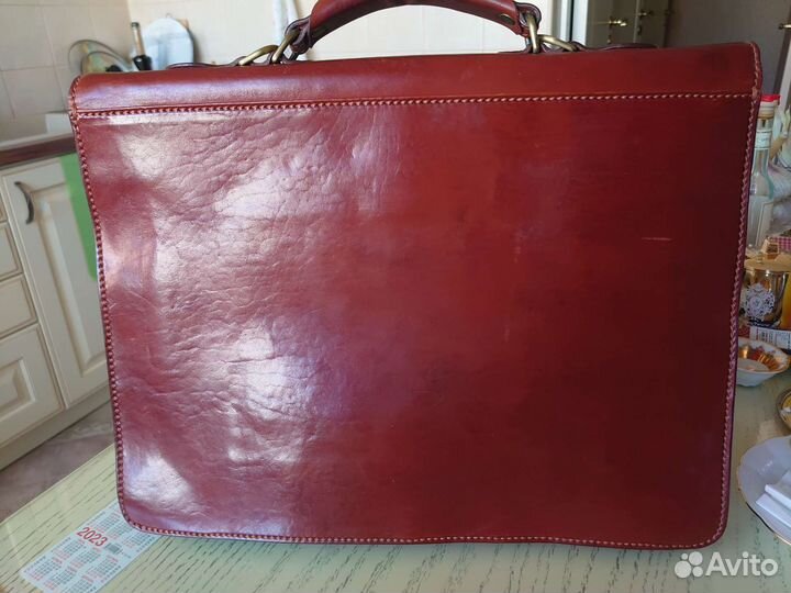 Мужской портфель