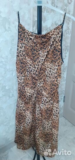 Платье праздничное