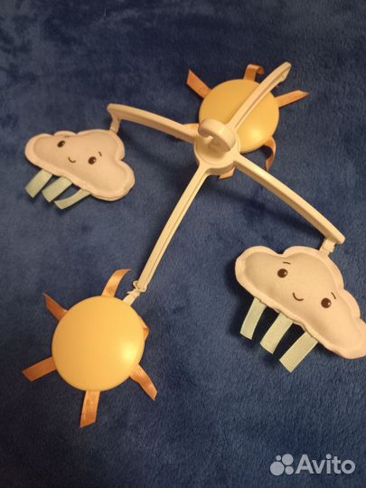 Мобиль в кроватку музыкальный fisher price