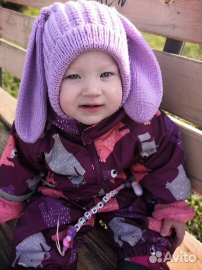 Шапочка на весну ручной работы 