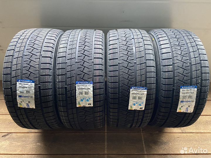 Triangle PL02 225/45 R19 и 255/40 R19 96V