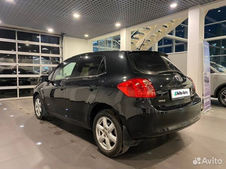 Toyota Auris 1.6 МТ, 2008, 253 300 км