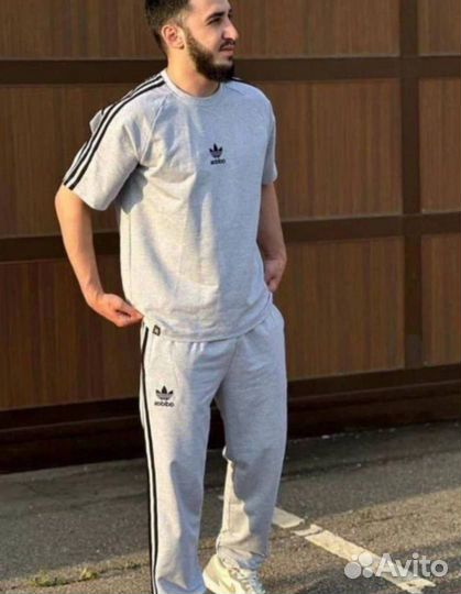 Спортивный костюм мужской