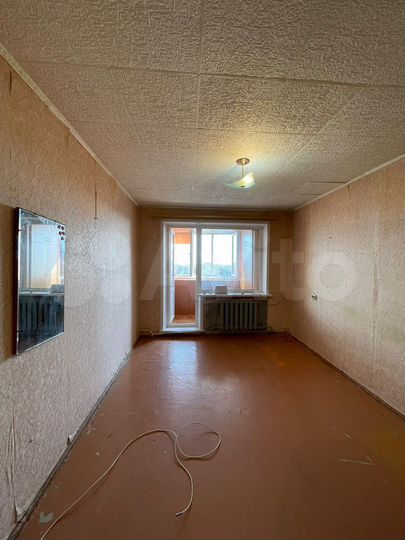 Комната 12 м² в 3-к., 9/9 эт.