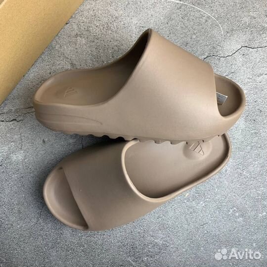 Adidas Yeezy Slide 