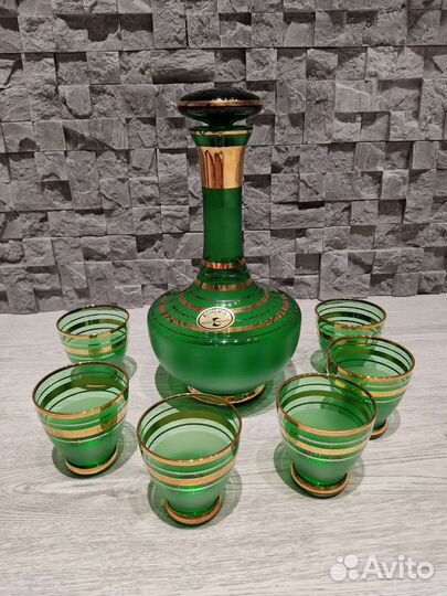 Набор графин и рюмки