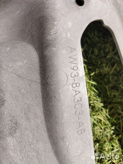 Кожух замка капота Jaguar XJ X351 508PN