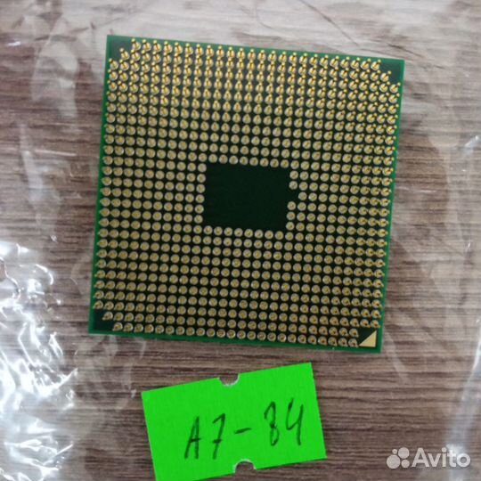 Двухъядерный процессор AMD E2 3000M 1.8GHz Socket