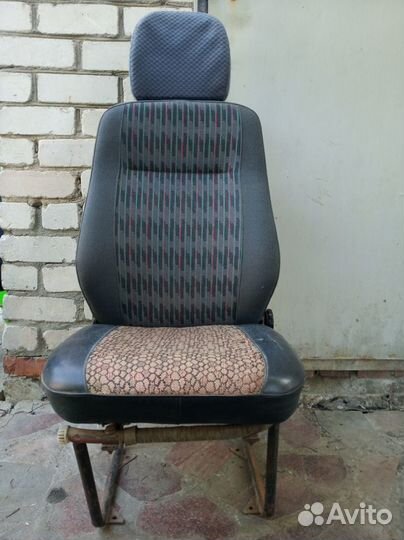 Сиденье на микроавтобус
